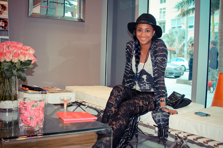 Ria Michelle at Blo Midtown