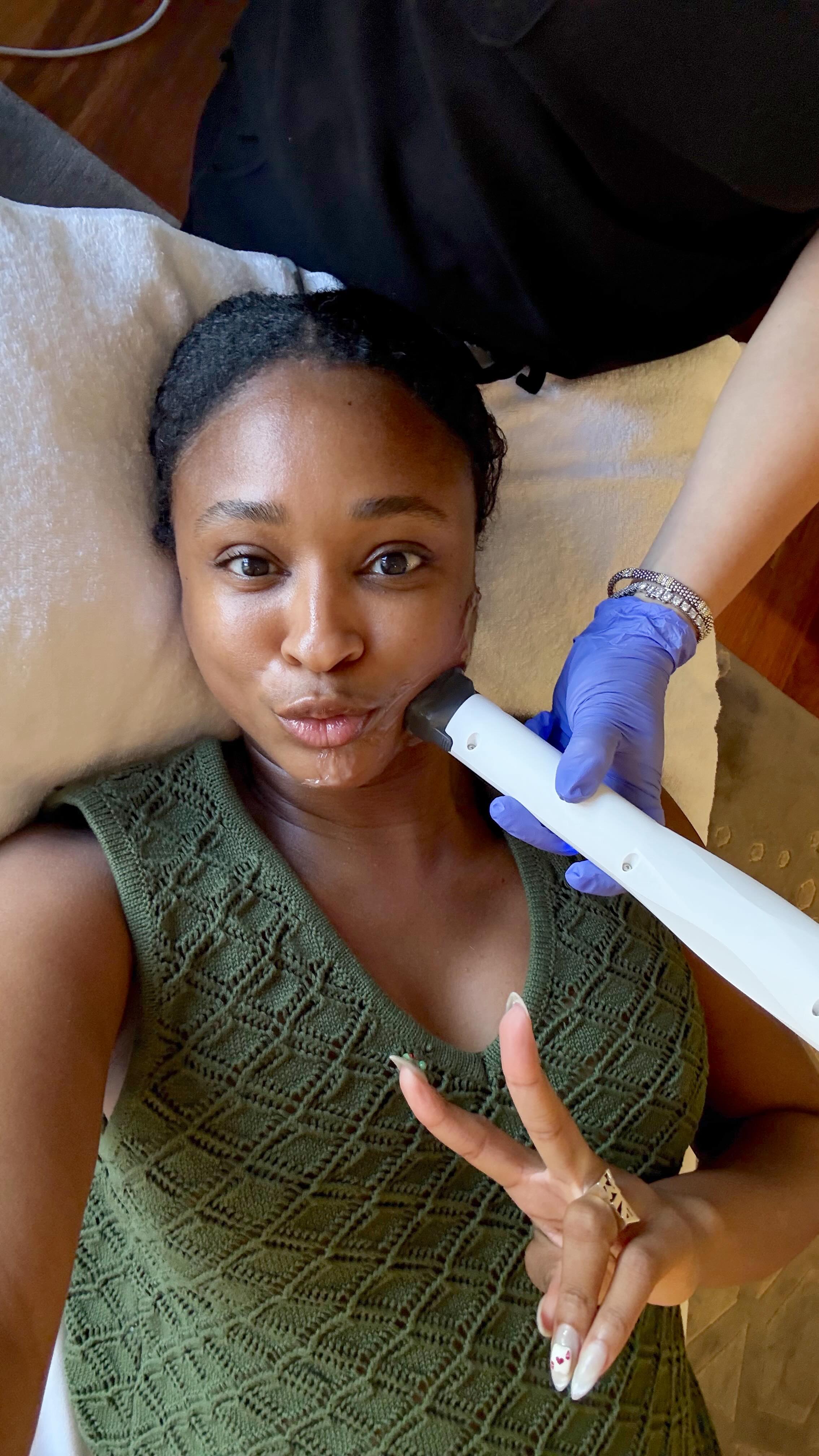 Consider me officially XERF obsessed. I had the chance to experience the XERF RF treatment from Cynosure Lutronic and I’m so impressed. #CynosureLutronicPartner #XERFandTell #XERFRF #XERFTreatment #XERFandTell