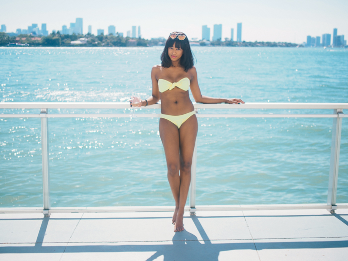 Bikini-Babe-Miami-Beach